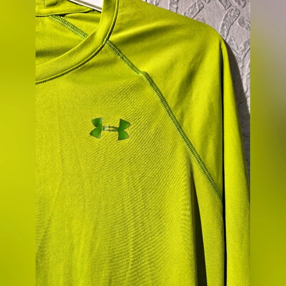 Women's Under Armour Heatgear Green Long Sleeve - Picture 10 of 10